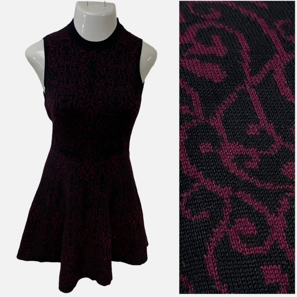 Xhilaration Sweater Dress Womens Large Sleeveless Damask Knit Work